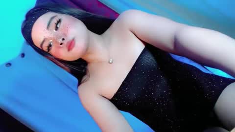 kwen online show from February 18, 5:46 pm