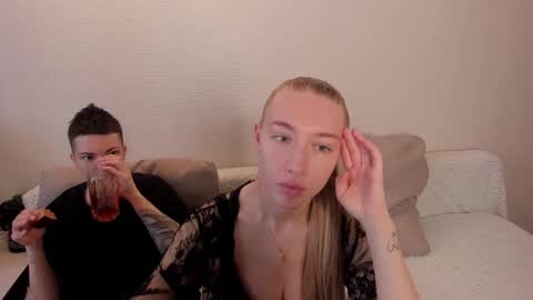 Amanda and  pair in a real life we love each other but can play with you online show from October 15, 8:37 am