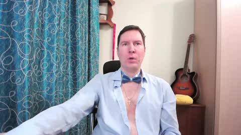 Snapshot of secret_lover_xxx chatting on December 18, 10:19 am Secret lover XXX online show from December 18, 10:19 am