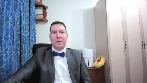 Snapshot of secret_lover_xxx chatting on February 4, 8:02 am Secret lover XXX online show from February 4, 8:02 am