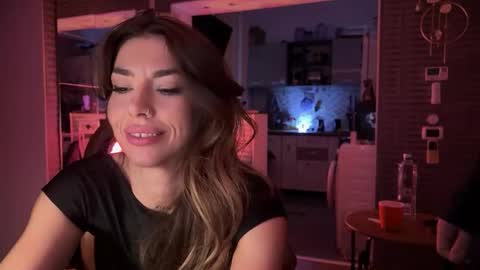 Secret Lovers online show from January 16, 11:36 pm