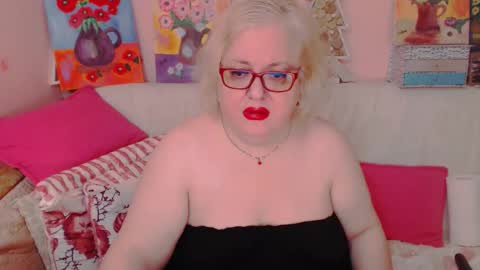 Alice online show from December 15, 8:16 pm