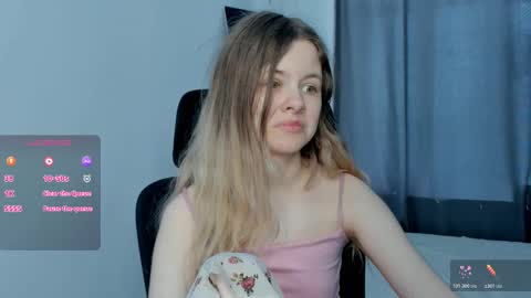 secrettier online show from March 15, 7:02 am