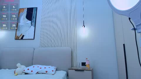 lin online show from June 2, 4:03 am