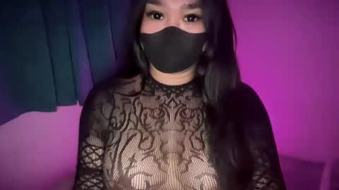 Athena online show from November 11, 4:09 pm