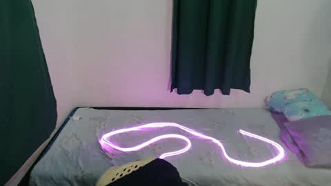 Snapshot of seductive_chailyn chatting on October 18, 8:07 am just call me baby online show from October 18, 8:07 am