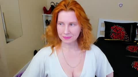 seductive_foxy_ online show from April 18, 9:55 am