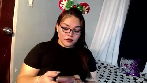 Its me Jazzi online show from December 19, 5:14 am