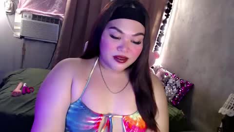 Its me Jazzi online show from February 9, 3:04 pm