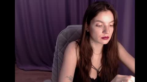 Emily online show from April 22, 7:04 am