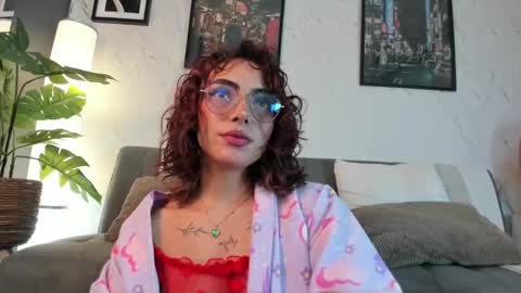 Selene online show from March 10, 11:55 am