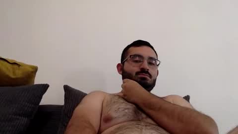 seficha18 online show from June 1, 5:14 pm