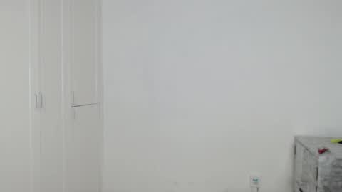 seleena__ online show from March 12, 5:46 am