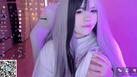 Selena  online show from March 9, 5:56 am