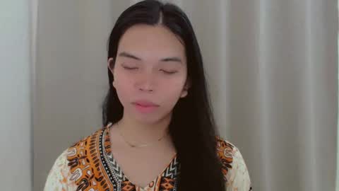 Selena online show from December 11, 10:38 pm