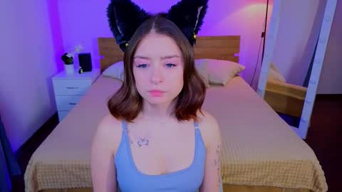 selenamills online show from December 4, 4:01 am