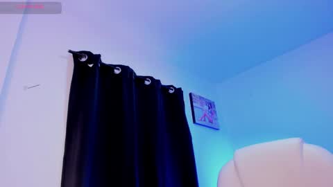 selenastonne online show from April 23, 6:42 pm