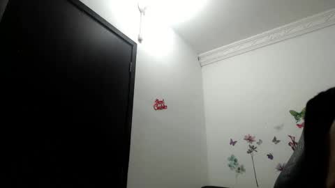 selene online show from June 3, 2:33 pm