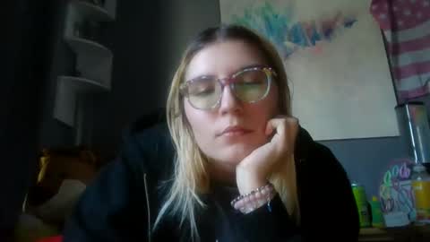 Selene online show from January 8, 6:31 pm