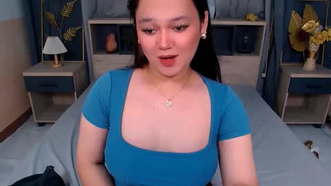 Snapshot of selenesantiago chatting on October 26, 8:41 pm joan online show from October 26, 8:41 pm