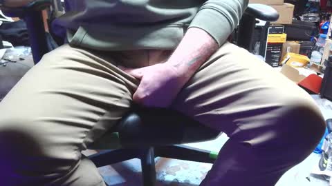 selfpound online show from March 6, 5:45 pm