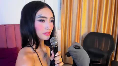 Seline  online show from November 13, 9:06 pm