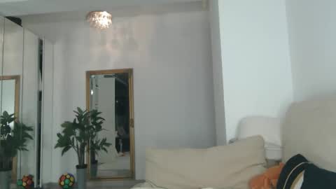 selinn11 online show from October 28, 8:54 pm