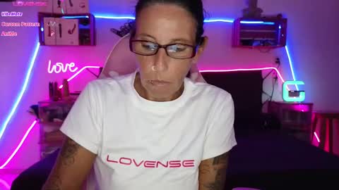 Snapshot of selvaggia_del_caribe chatting on January 14, 8:48 pm Selvaggia Del Caribe online show from January 14, 8:48 pm
