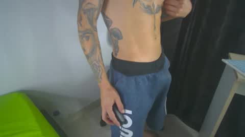 sem_alas online show from February 27, 7:51 am