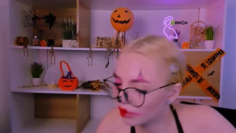 Sendi online show from October 31, 9:42 am