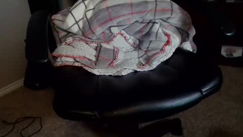 Snapshot of senorgrower chatting on February 25, 7:20 am Mr. Watch Me Grow online show from February 25, 7:20 am