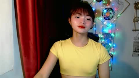 sensational_yeng online show from January 12, 7:43 pm