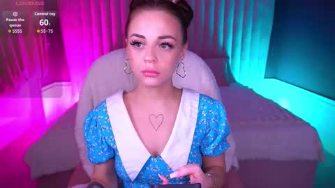 sensualalicee online show from November 10, 7:44 am