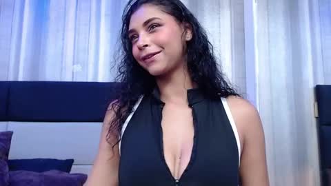 sensualshantal online show from April 20, 1:14 pm