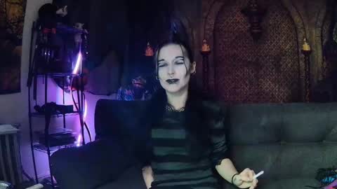 Snapshot of seraphinmunster chatting on September 19, 6:33 pm Seraphin Munster online show from September 19, 6:33 pm