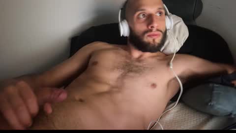 serebob4 online show from February 7, 5:10 am