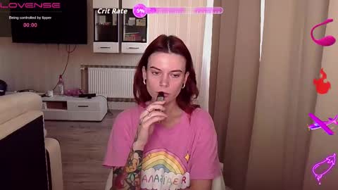 Snapshot of serenamilss chatting on September 11, 7:42 am serenamilss online show from September 11, 7:42 am