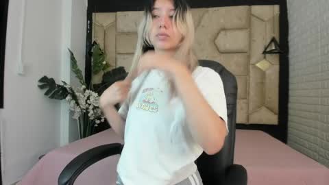 Serene online show from April 21, 12:45 pm