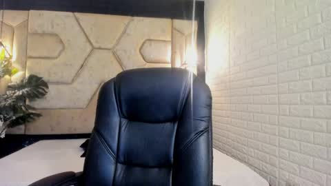 Serene online show from April 29, 12:54 pm