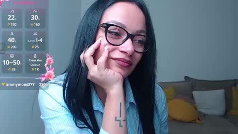 Snapshot of serenesophi chatting on February 28, 1:26 am SereneSophi online show from February 28, 1:26 am