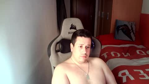 Pollos online show from March 1, 4:33 pm