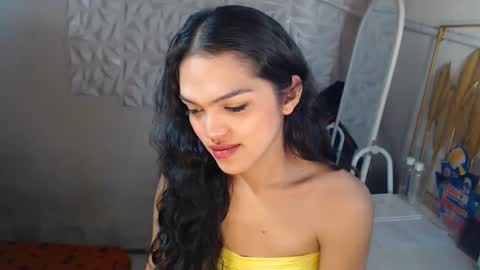 Bella online show from June 11, 2:53 am