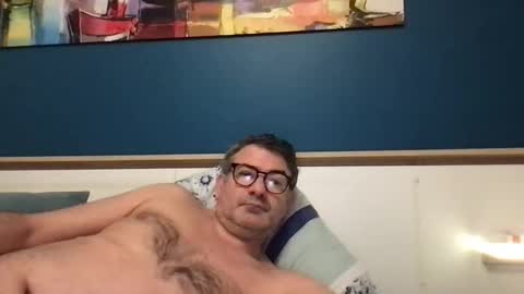 sesamechris92 online show from January 9, 6:59 am