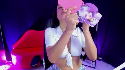 LUCERO online show from October 10, 3:56 am