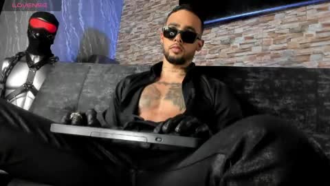 seth_0wner online show from May 29, 2:53 am