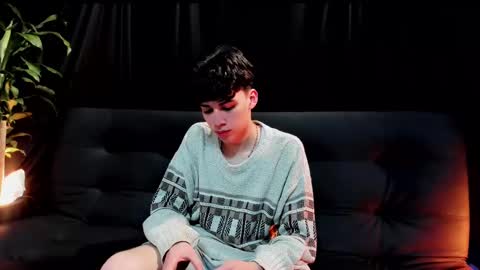 seth_ryder online show from December 4, 6:16 am