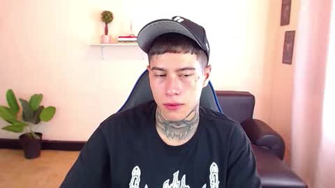 Thomas online show from November 11, 2:52 pm