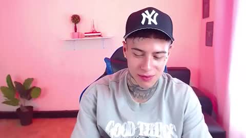 Thomas online show from October 30, 3:45 pm