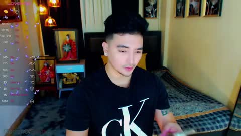 AXEL online show from December 7, 8:38 am