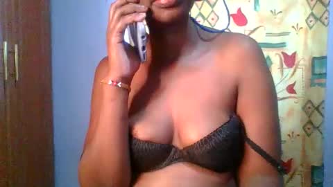 Nancy online show from November 1, 12:15 pm